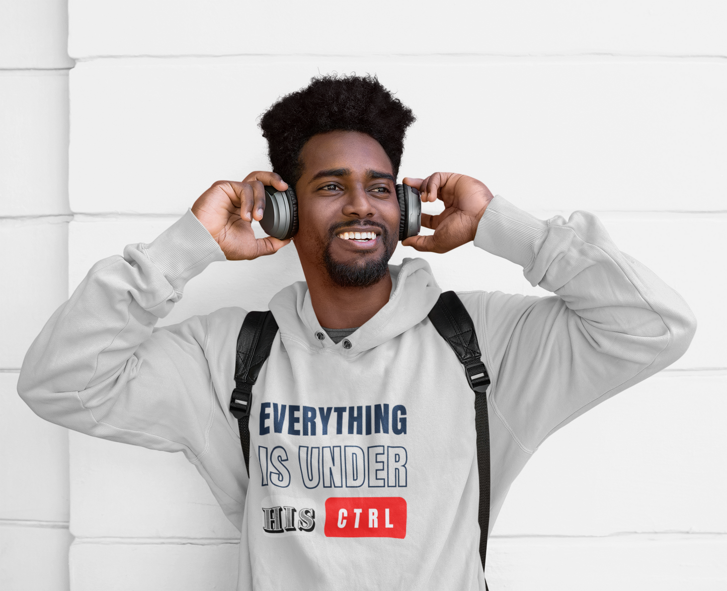 Hoodie "Everything Is Under His Ctrl" – Christian Faith Control Graphic Hooded Sweatshirt